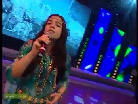 Yadigar Muhammed Ellerini çekip 10.Türkçe Olimpiyatı