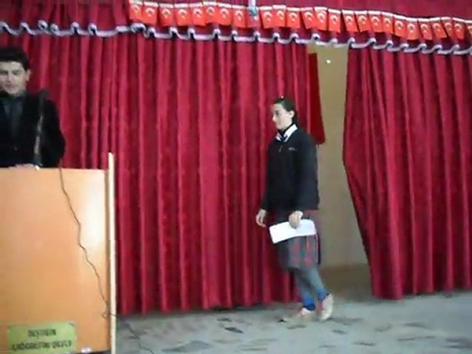 Doğanhisar Deştiğin İlköğretim Okulu 18 Mart Çanakkale Savaşı ve Şehitlerini Anma Programı 2012 3