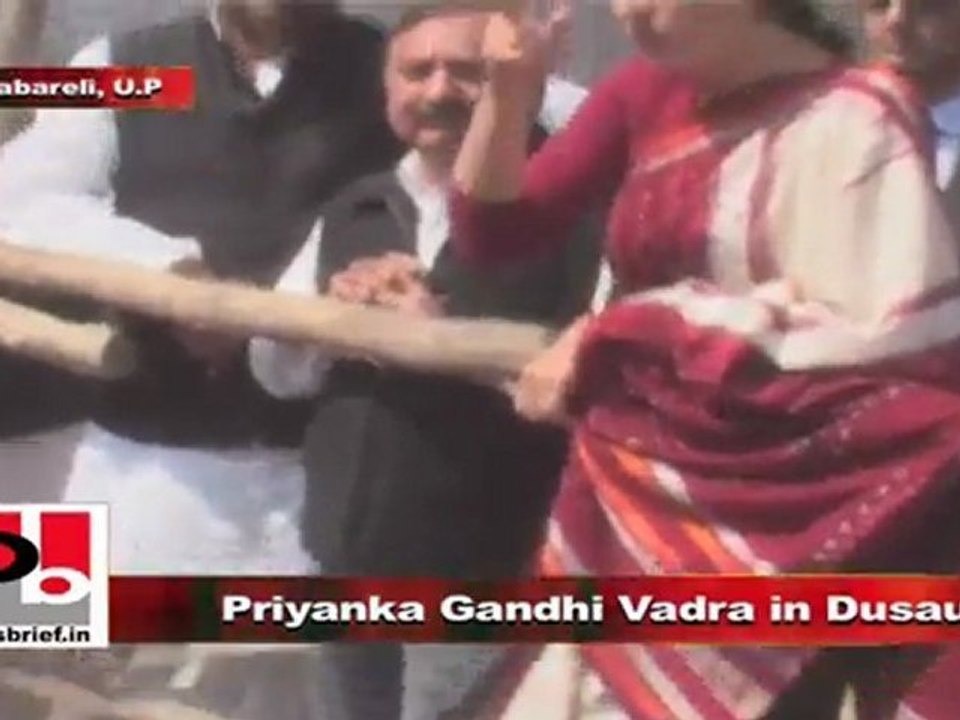 Priyanka Gandhi Vadra in Dusauti (Raebareli) urges people to support Congress