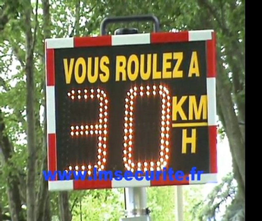 RADAR  PREVENTIF  PEDAGOGIQUE  VIASIS  BASIC1  LM  SECURITE  VIATRAFFIC