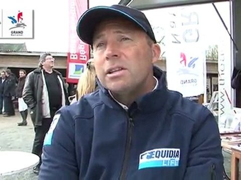 AUVERS - L'Ecurie EQUIDIA Life au départ du Grand National de cso