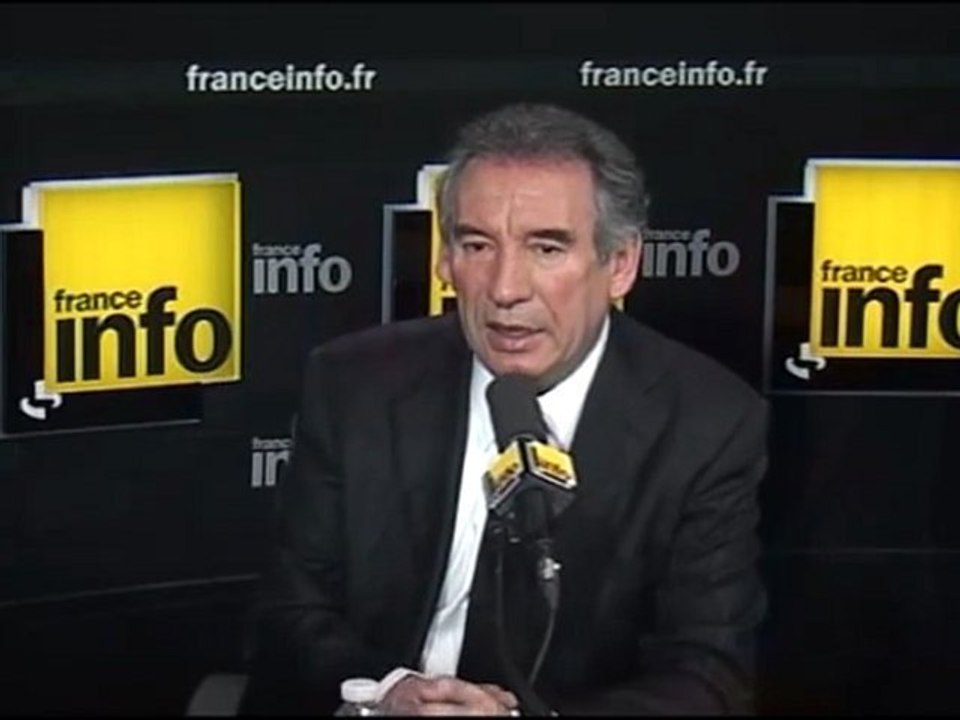 François Bayrou, invité de France Info - 210312