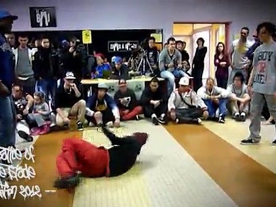 Battle Of The Stade 2012 - Sensas Bboy VS Tekken Crew [Demi-Finale]