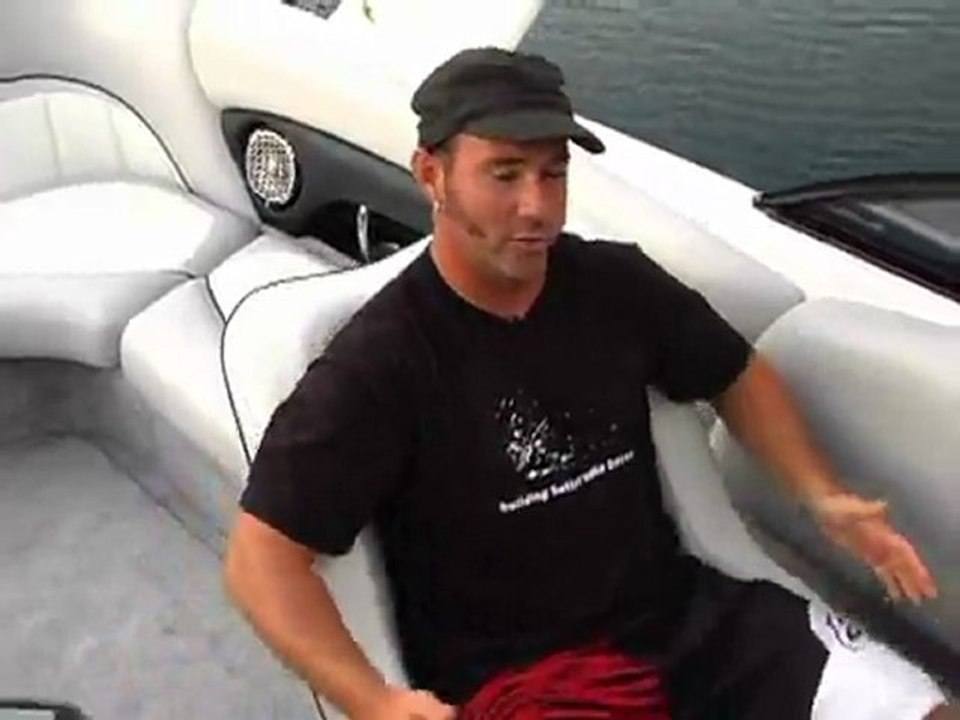 Malibu Sunscape 23 LSV Sport Seating