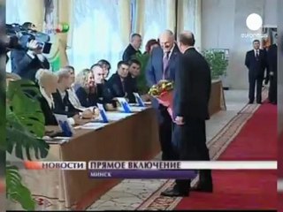 Polls open in Belarus as opposition stays away