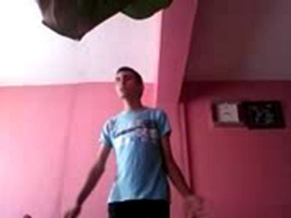 Miss Matem ft. KaDéRSiz qéNc - Basladi kabus Sen Gidince süperrrrr [2012]