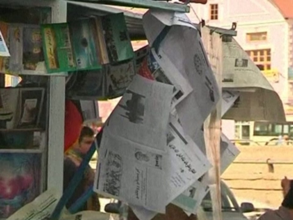 Afghanistan bans Pakistani newspapers