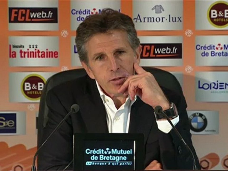 Conférence de presse FC Lorient - OGC Nice : Christian  GOURCUFF (FCL) - Claude  PUEL (OGCN) - saison 2012/2013