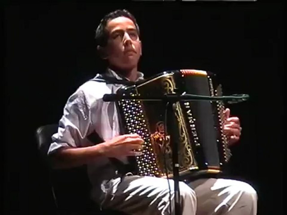 Fabio GuerreiroDo Arco da Velha_ Corridinho de Hermenegildo Guerreiro