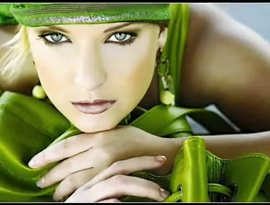 CaTLaKLaRSesLi.CoM AhMeT EmRe BoRaN ~~ YıLDıZLaR TuTuŞaBiLiR GöZLeRiN KaMaŞaBiLiR