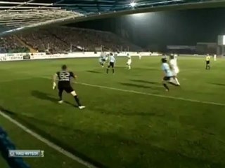 Buuut !! Le missile de Hulk le brésilen !!