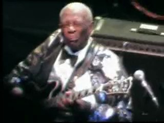 BB KING concert Paris 2012 suite 02