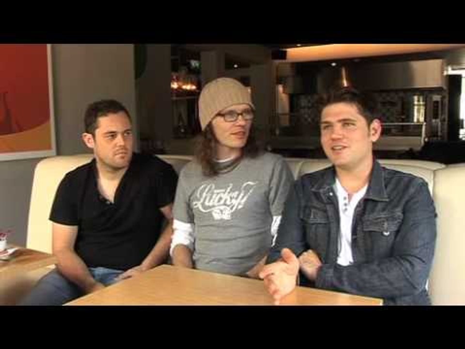 Scouting For Girls 2010 interview - Roy, Greg and Peter (part 1)