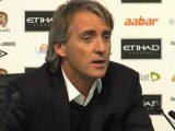 Mancini torchiato dai giornalisti: 