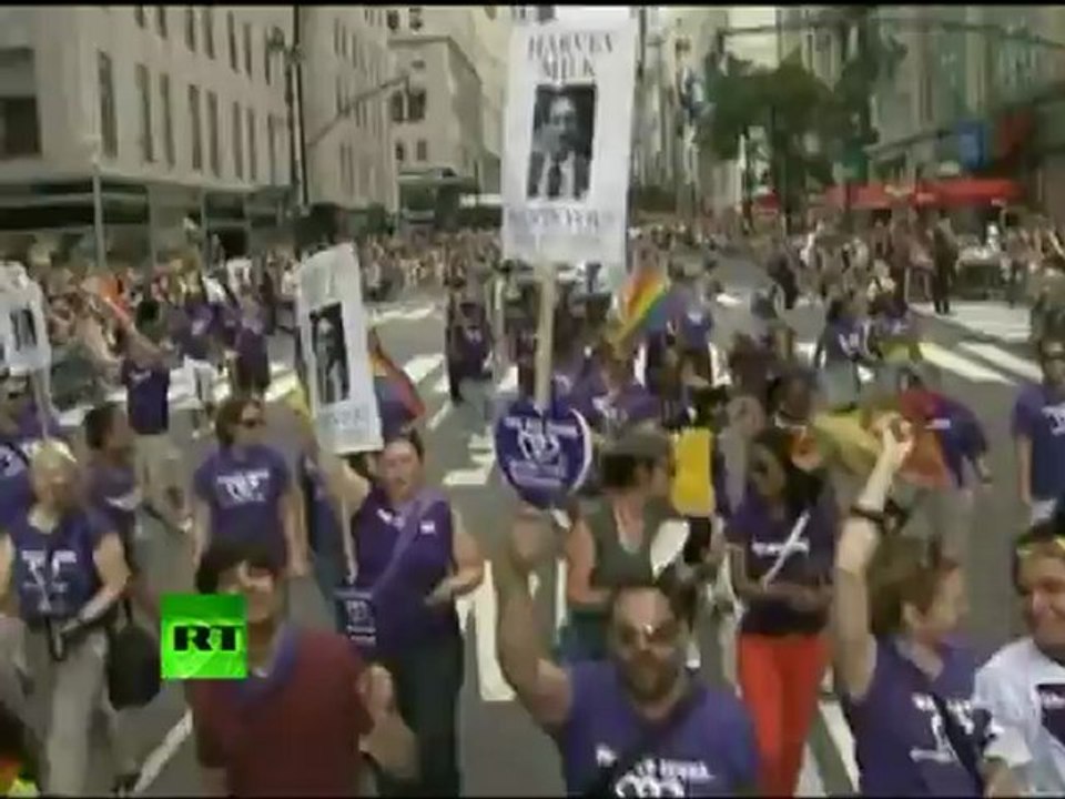 Video of New York Pride Parade celebrating gay marriage bill
