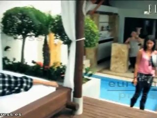 Eva Longoria luce estupenda gracias al ejercicio