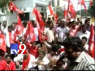 Police arrest CPI Narayana