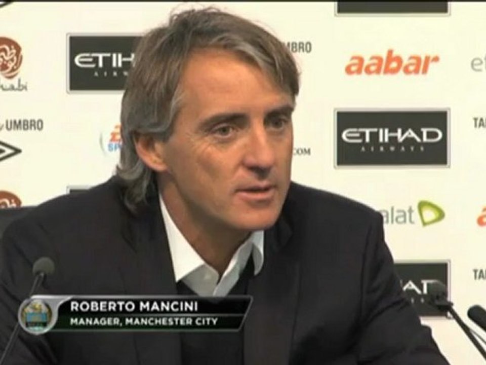 Wieder Streit bei City? Mancini schubst Balotelli im Spielertunnel