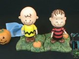 Spooky Spot - It's the Great Pumpkin Charlie Brown Linus Van Pelt Figure