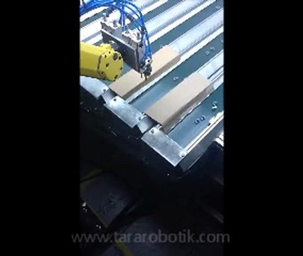 plastik tuş dizme otomasyonu kameralı robot uygulaması tara robotik otomasyon