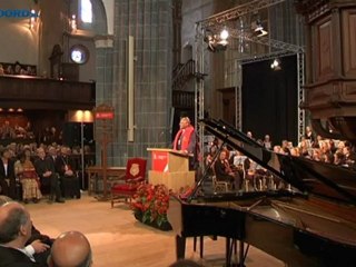 Tutu ontvangt eredoctoraat in Groningen - RTV Noord