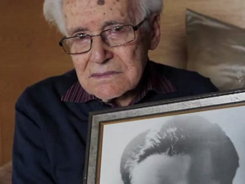 Holocaust survivor Paul Bard