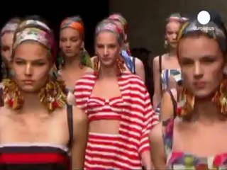 Milano moda haftasında canlı renkler