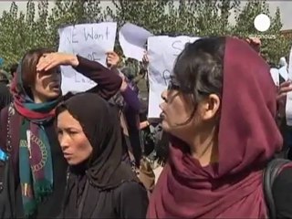 Afghanistan: manifestation pour dénoncer les violences...