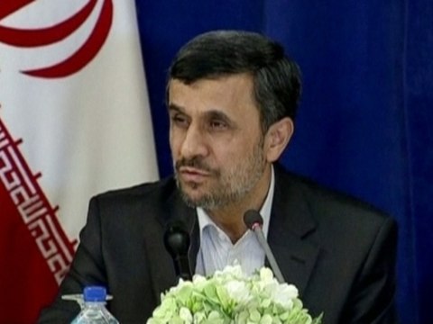 Ahmadinejad dismisses threat of Israeli attack