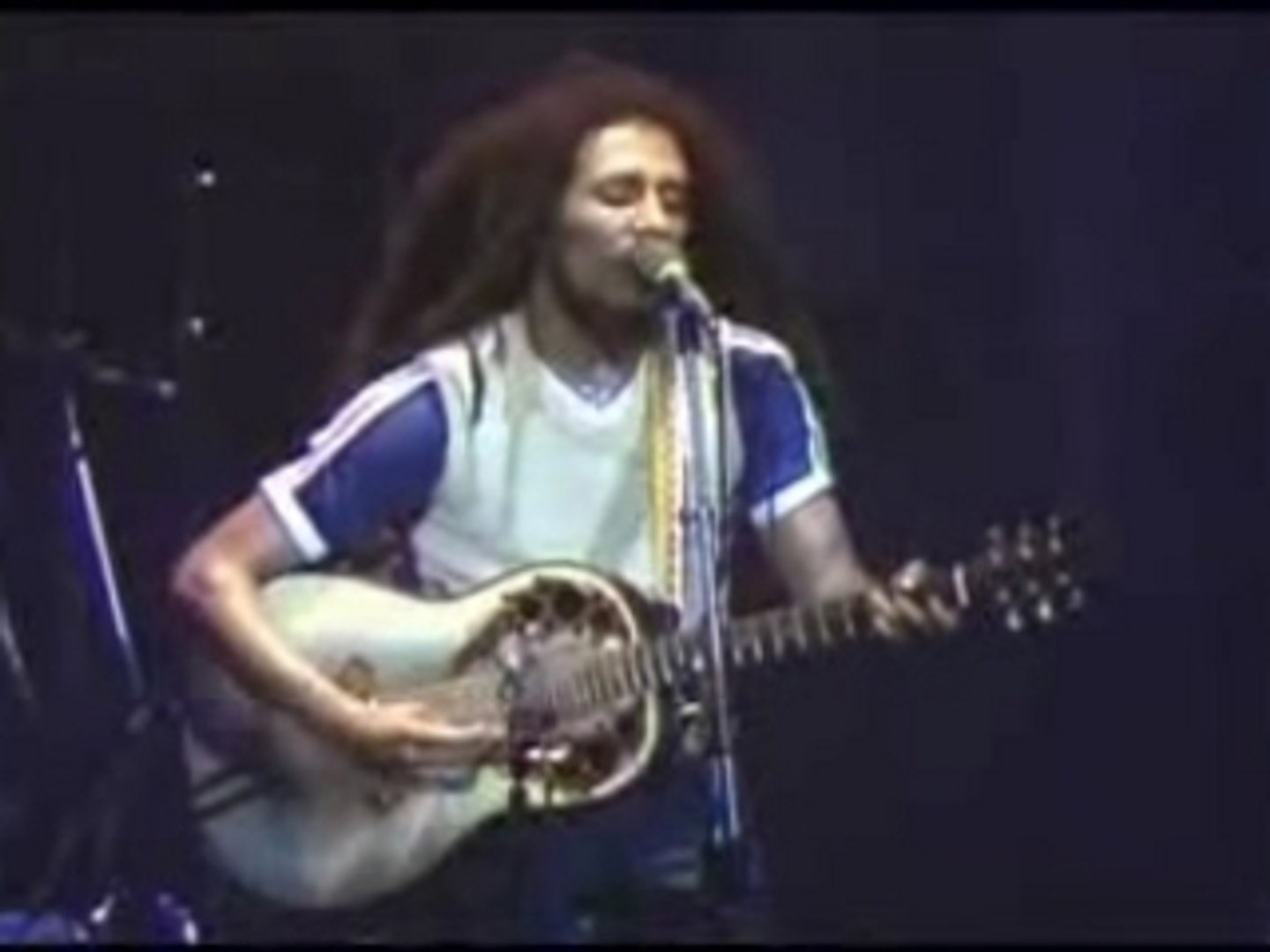 Bob Marley _ Redemption Song _ live - Vidéo Dailymotion