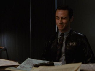 Looper with Joseph Gordon-Levitt – Clip 01