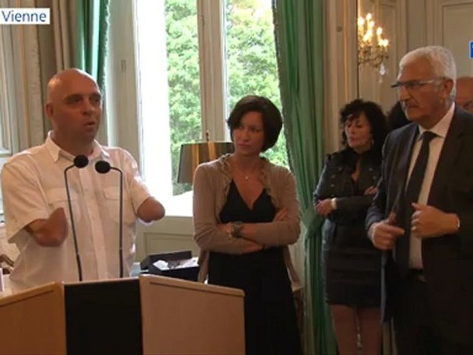 Philippe Croizon, citoyen d'honneur de la Vienne (partie 2/3)