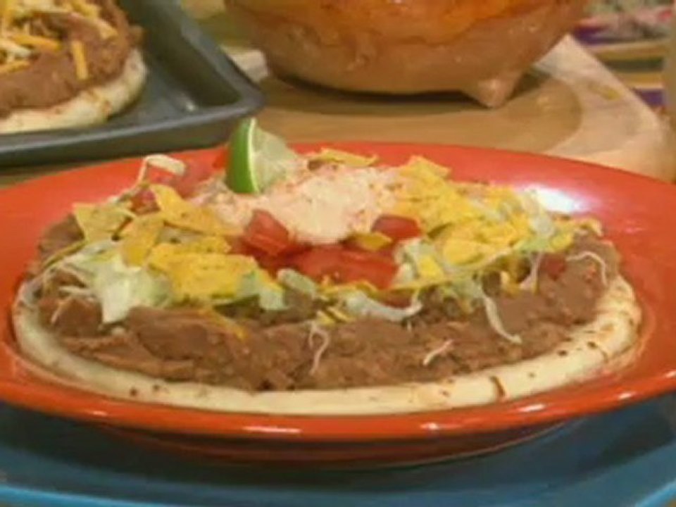 Sandra Lee Gives Your Family Meals a Makeover!