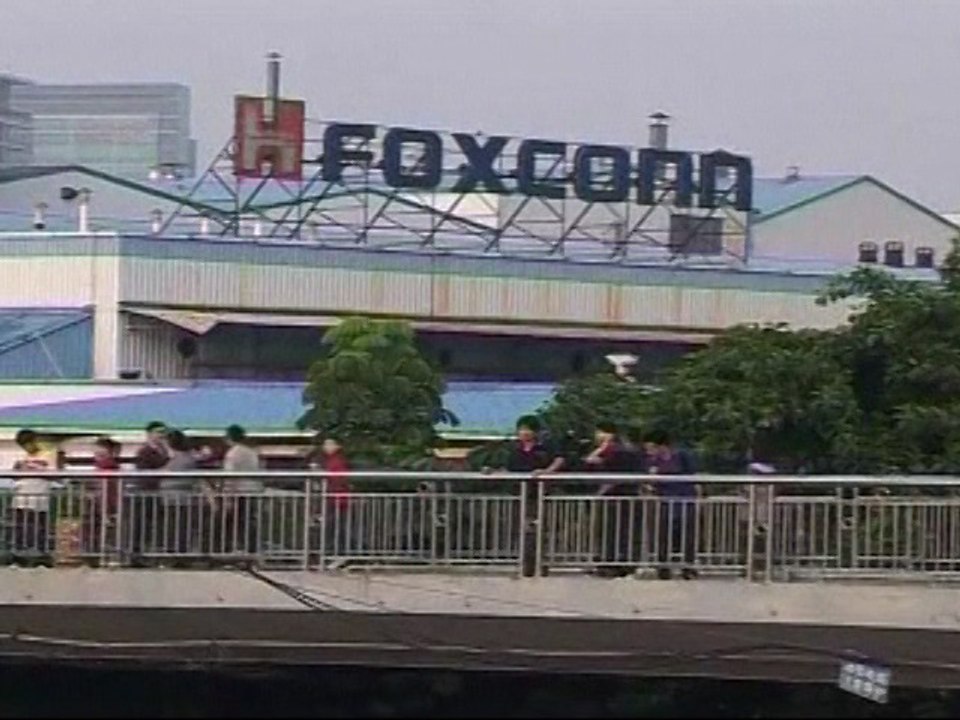 Mass Chaos at Foxconn's Taiyuan Factory