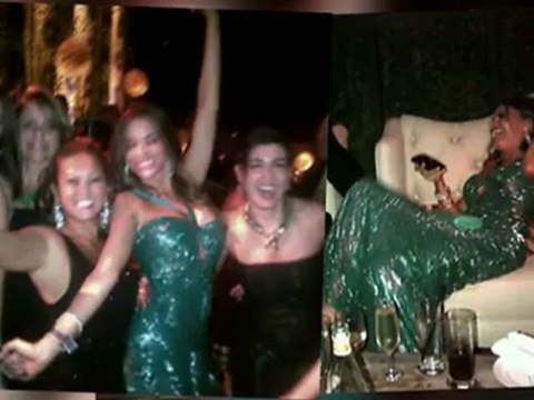 Sofia Vergara and Her Sexy Emmy Split