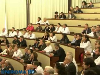 Un francobollo per celebrare la chirurgia italiana