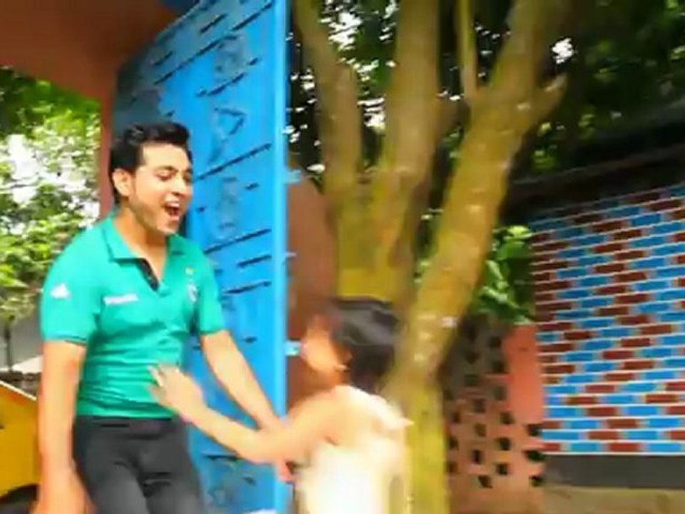 UAE Exchange launches ‘Shopno Choa’ with total cash prizes of 2,000,000 Taka!