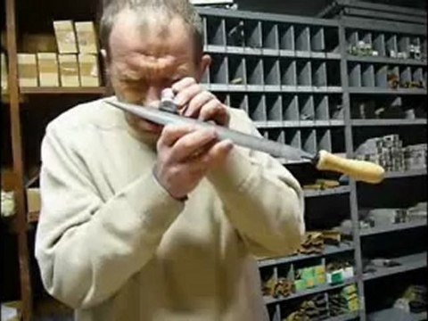 Les râpes et rifloirs piqués main - HMDIFFUSION