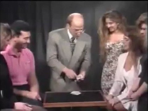 Cannibal Cards (Worlds Greatest Magic) - Magic Trick