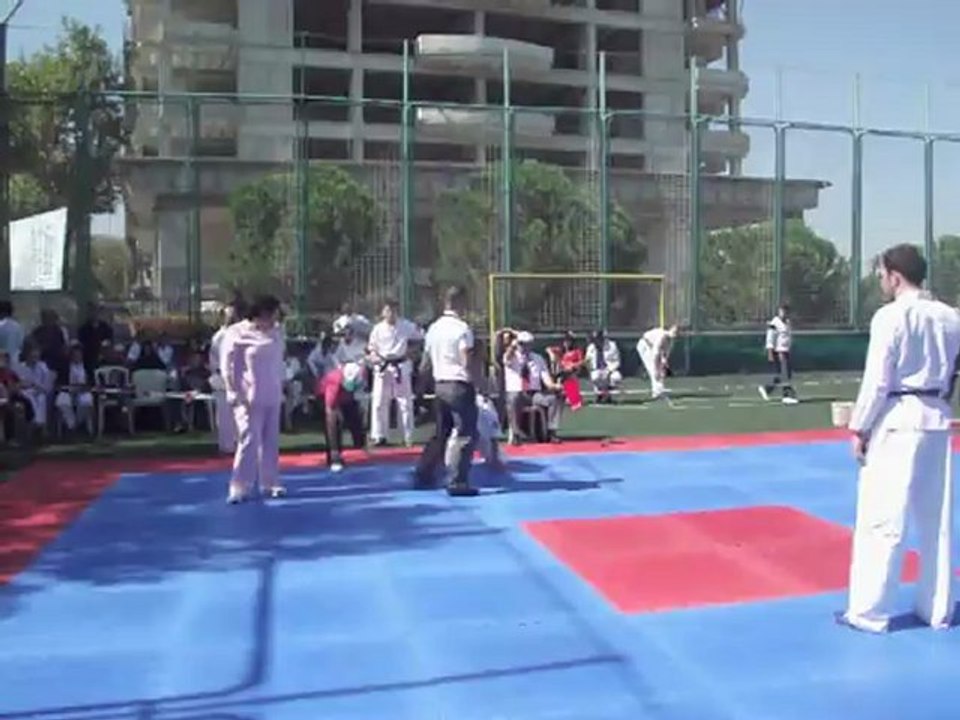 hakan kurd  kyokushin karate 1 ci maç
