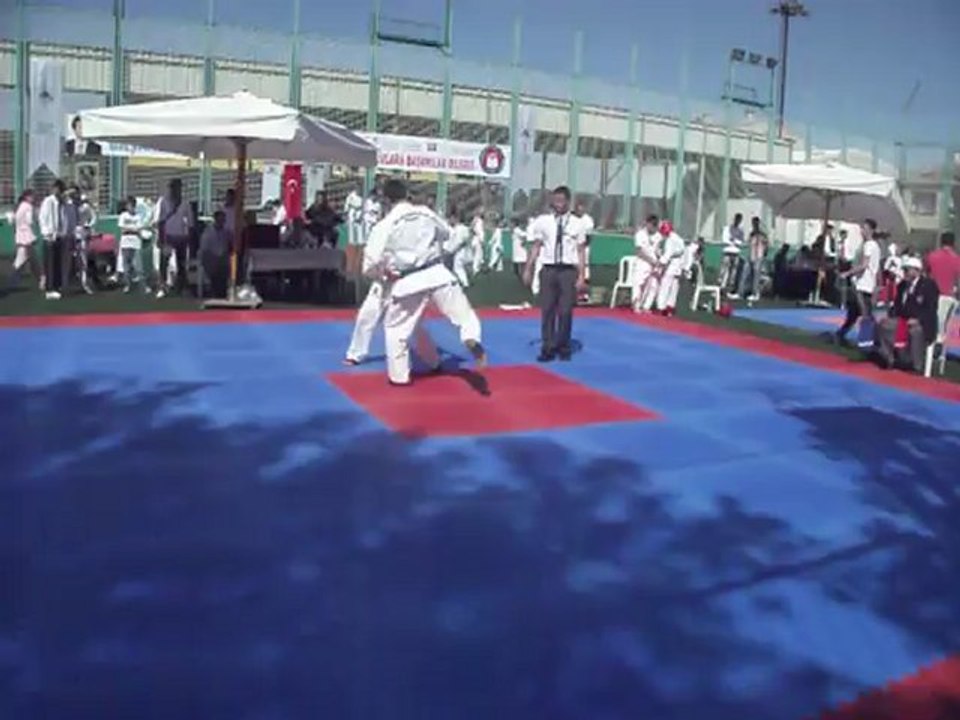 ramazan ayaş ve hakan kurd final ikiside kılıç spor kulubü örencisi