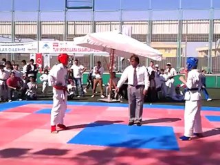 hasan uygur 21-22 eylül bursa  kyokushin kaate final maçı