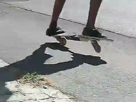 SKATE A 2 ROUES freestyles