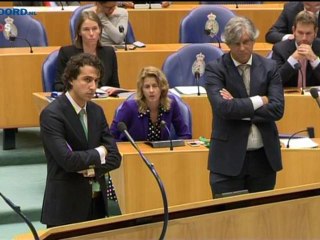 Minister Opstelten: Schade hoe dan ook verhalen op daders - RTV Noord