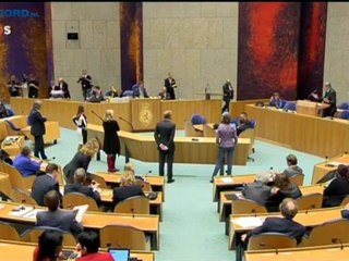 Minister Opstelten: Schade hoe dan ook verhalen op daders - RTV Noord