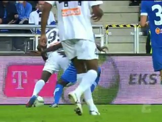 Tacchetti in faccia e Traore deve uscire subito