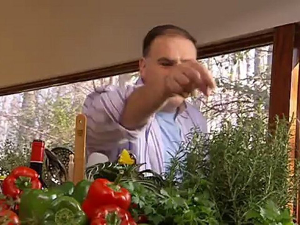 Made In Spain - S02E06 - Seas Of Delicacies