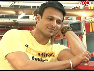 Vivek promotes Kismat Love Paisa Dilli on zoOm