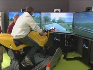 Un simulateur moto unique en France