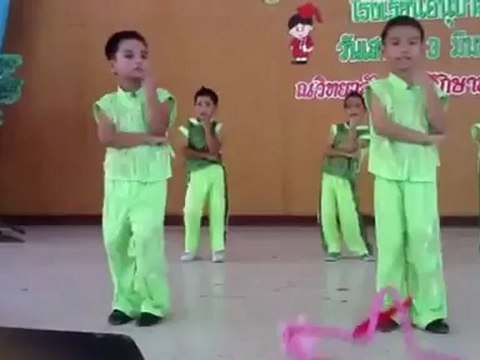 อนุบาลศศิมา งานบัณฑิตน้อยปี 2555